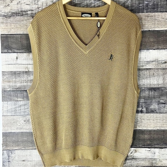 NWOT Haley Reserve Tan Sweater Vest Academia Quiet Luxury - Picture 2 of 5